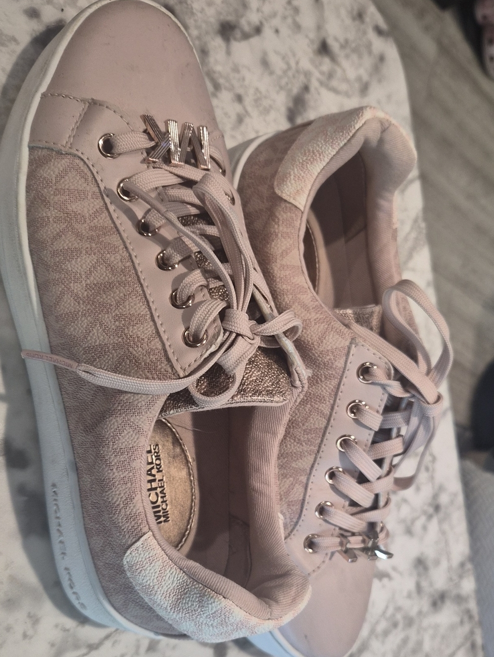 Michael Kors Pale Pink Logo-Print Low Top Sneakers
